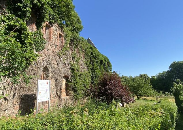 Klostergarten, Foto: Elisabeth Kluge, Lizenz: Tourist-Information Zehdenick Klostergarten, Foto: Elisabeth Kluge, Lizenz: Tourist-Information Zehdenick