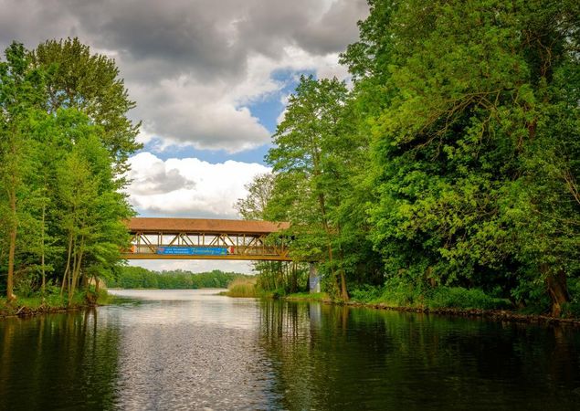 Brücke von der Gartenstraße in den Havelpark, vom Baalensee aus gesehen , Foto: André Wirsig, Lizenz: REGiO-Nord mbH Brücke von der Gartenstraße in den Havelpark, vom Baalensee aus gesehen , Foto: André Wirsig, Lizenz: REGiO-Nord mbH