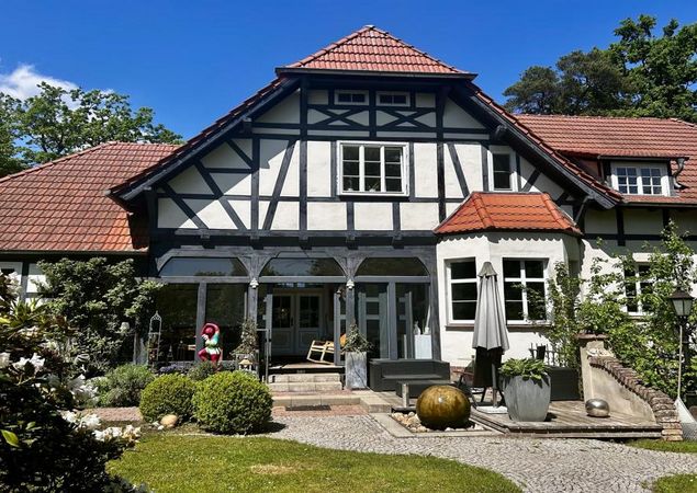 Landhaus Labes - Haus mit Gartenansicht, Foto: Hartmut Koch, Lizenz: Hartmut Koch