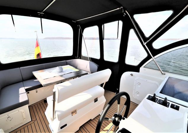 Relax Yachtcharter - Plicht Gruno, Foto: M. Strohwald, Lizenz: M. Strohwald Relax Yachtcharter - Plicht Gruno, Foto: M. Strohwald, Lizenz: M. Strohwald