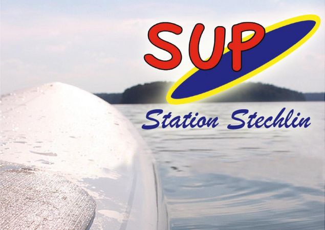 SUP - Stand Up Paddling Station am Stechlin, Foto: Herr Behnke, Lizenz: Herr Behnke SUP - Stand Up Paddling Station am Stechlin, Foto: Herr Behnke, Lizenz: Herr Behnke