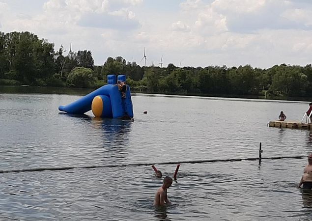 Wasserrutsche im Waldbad Zehdenick, Foto: Olaf Möser Wasserrutsche im Waldbad Zehdenick, Foto: Olaf Möser