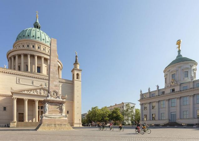 Alter Markt in Potsdam, Foto: André Stiebitz, Lizenz: Potsdam Marketing und Service GmbH Alter Markt in Potsdam, Foto: André Stiebitz, Lizenz: Potsdam Marketing und Service GmbH