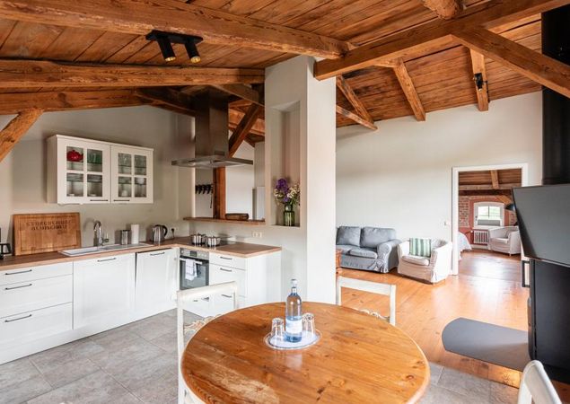 Storchenhof Blumenow - Ferienwohnung Storchennest Wohnküche, Foto: Bryan Reinhard, Lizenz: Storchenhof Blumenow GbR
