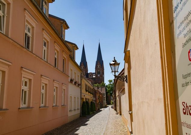 Historischer Stadtkern von Neuruppin, Foto: Steffen Lehmann, Lizenz: TMB - Tourismus-Marketing Brandenburg GmbH Historischer Stadtkern von Neuruppin, Foto: Steffen Lehmann, Lizenz: TMB - Tourismus-Marketing Brandenburg GmbH