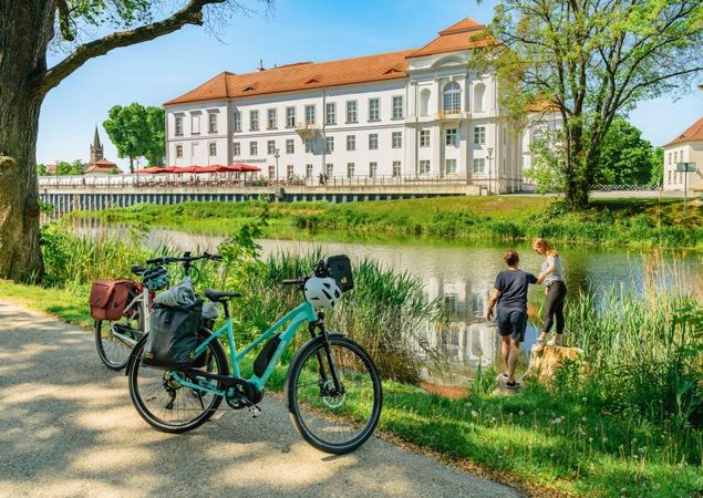 Schloss Oranienburg seitliche Ansicht, Foto: Tiemann, Lizenz: TV Mecklenburg Vorpommern e.V.
