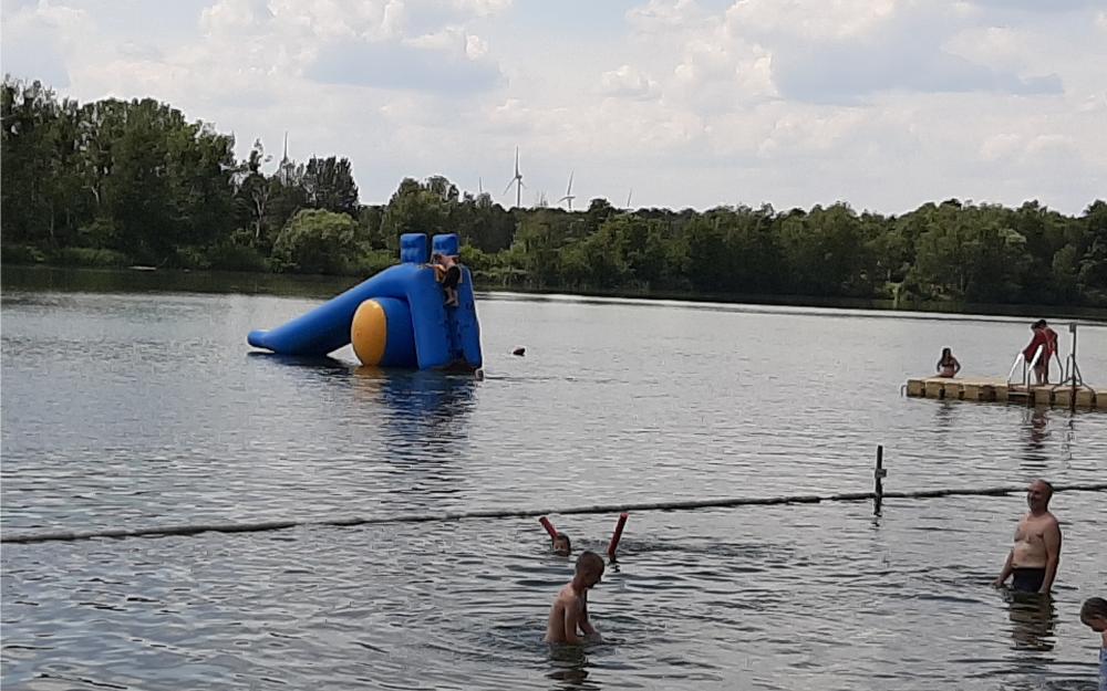 Wasserrutsche im Waldbad Zehdenick, Foto: Olaf Möser Wasserrutsche im Waldbad Zehdenick, Foto: Olaf Möser