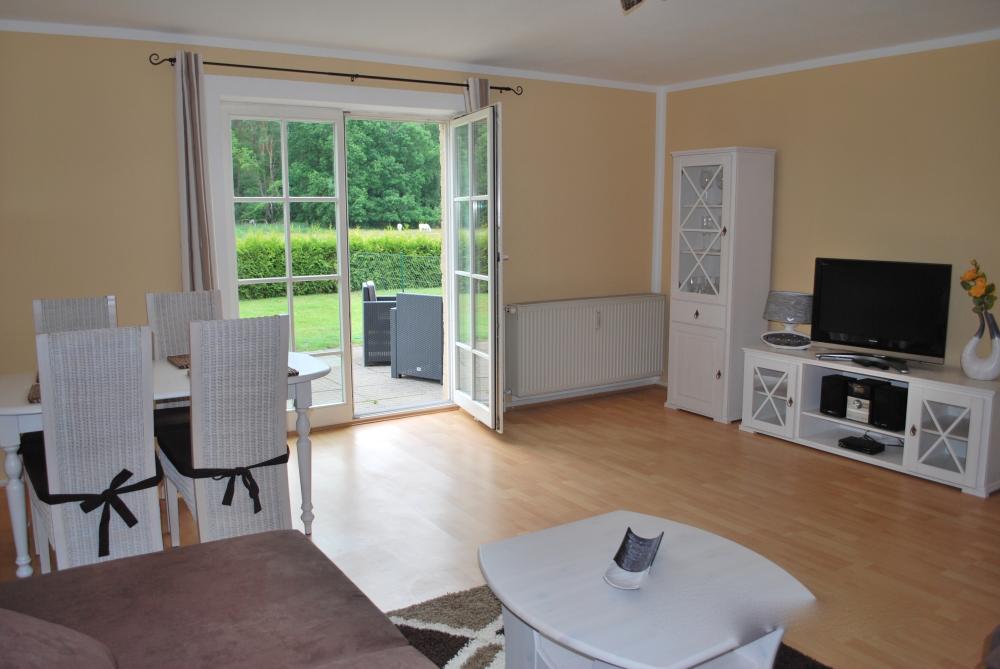 Ferienwohnungen Gut Fürstenberg - Wohnzimmer, Foto: Fam. Pohle, Lizenz: Fam. Pohle Ferienwohnungen Gut Fürstenberg - Wohnzimmer, Foto: Fam. Pohle, Lizenz: Fam. Pohle