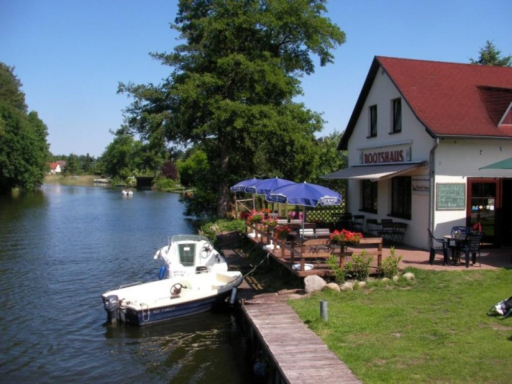 Bootshaus an der Havel