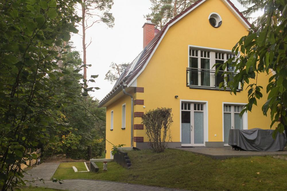 Villa Liselotte Ferienwohnung "Seeblick"