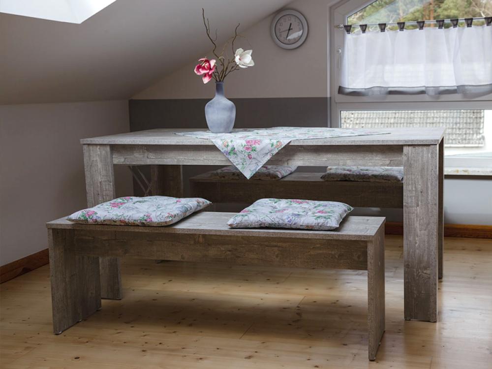 "Ferienwohnung Stechlin" / Familie Maaß, Essen, Foto: H. Maaß, Lizenz: H. Maaß "Ferienwohnung Stechlin" / Familie Maaß, Essen, Foto: H. Maaß, Lizenz: H. Maaß