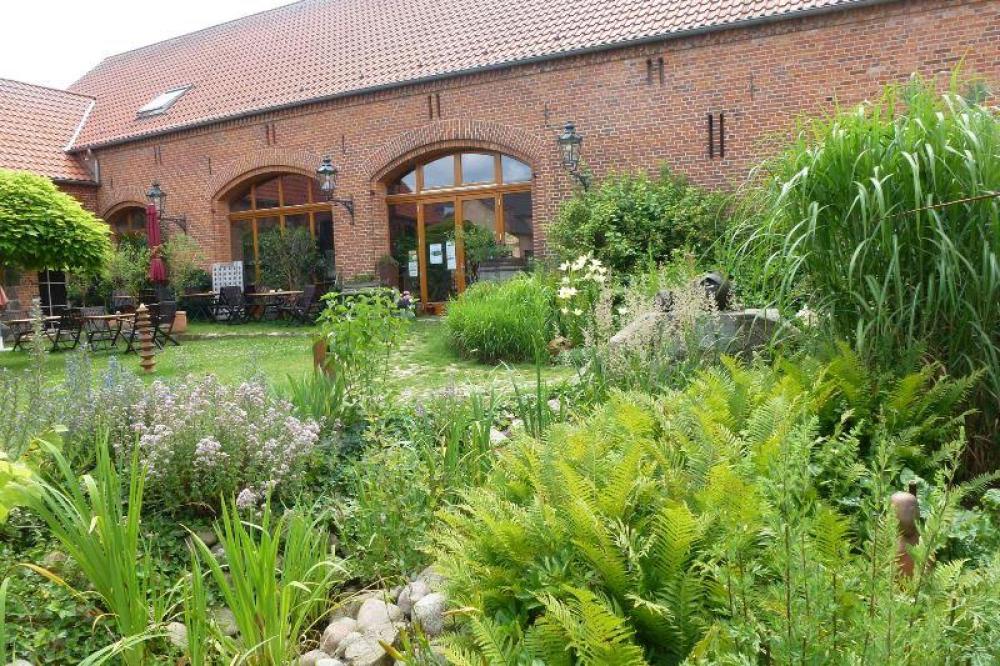 Künstlerhof Roofensee Restaurant & Kaffee, Foto: S. Dietrich, Lizenz: S. Dietrich Künstlerhof Roofensee Restaurant & Kaffee, Foto: S. Dietrich, Lizenz: S. Dietrich