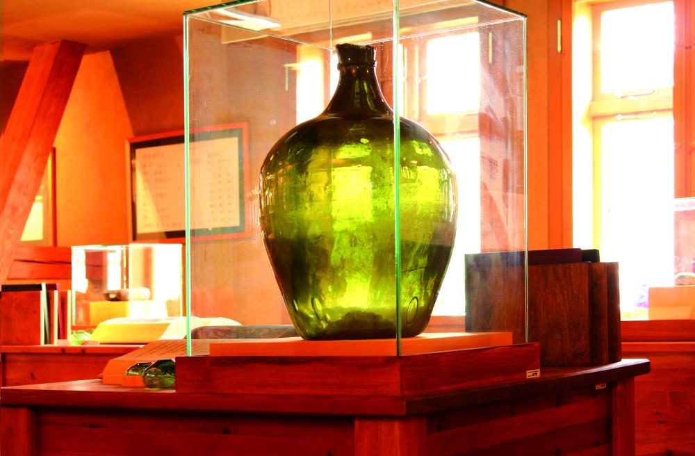 Glasmacherhaus Neuglobsow, Foto: Susen Liepner, Lizenz: Tourist-Information Stechlin Glasmacherhaus Neuglobsow, Foto: Susen Liepner, Lizenz: Tourist-Information Stechlin