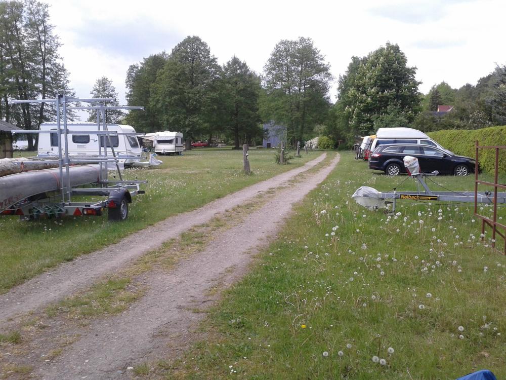 Campingplatz "Am Rblinsee" | Tourist-Information Frstenberger Seenland