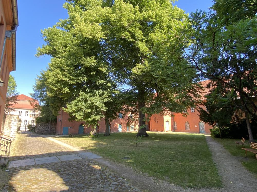 Kloster Innenhof, Foto: Elisabeth Kluge, Lizenz: Tourist-Information Zehdenick Kloster Innenhof, Foto: Elisabeth Kluge, Lizenz: Tourist-Information Zehdenick