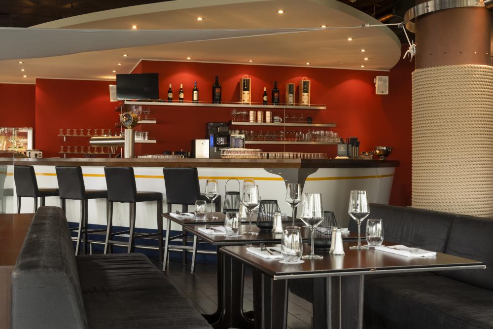 Bar, Foto: Sunday Resort Hafendorf Rheinsberg Bar, Foto: Sunday Resort Hafendorf Rheinsberg