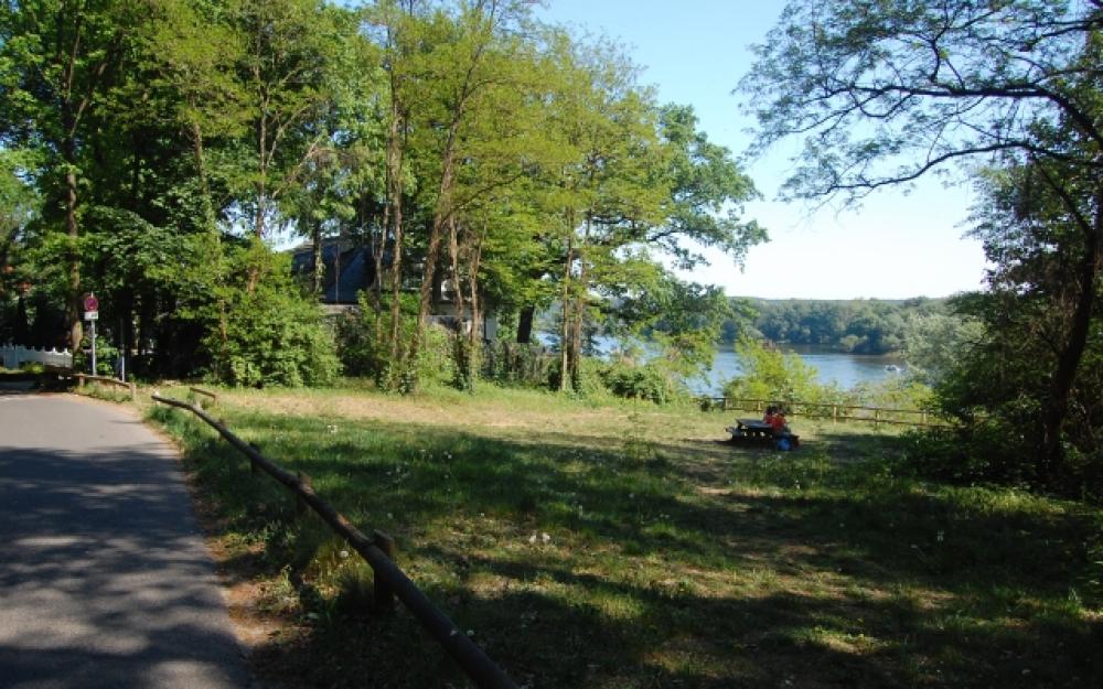 Mauerweg bei Kladow Mauerweg bei Kladow